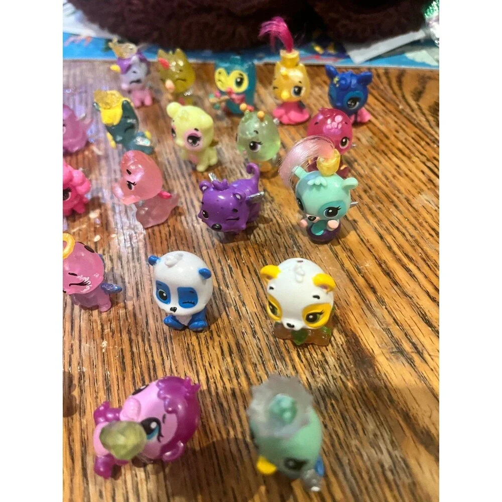 Shopkins lot of 25 toys